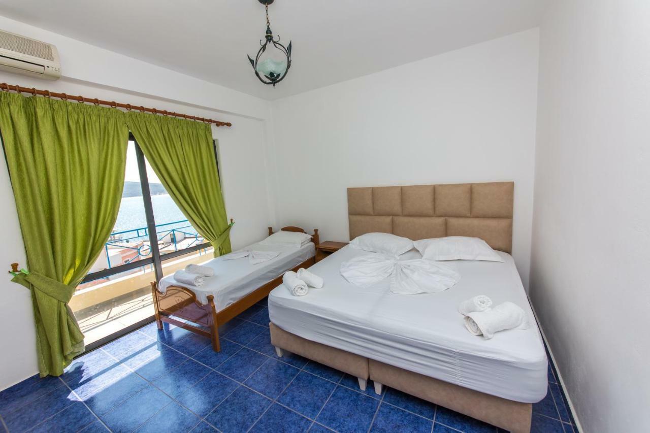 Blue Heaven Hotel Саранда Екстер'єр фото
